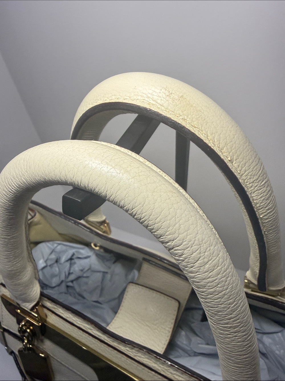 Chloé Shelby Cream Leather Tote Bag - Picture 5 of 17